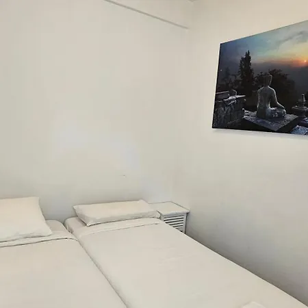 Apartament Super Centrico Piso En *